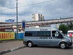 Бесплатный автобус Genser в пункт аренды автомобилей АрендаАвто-лнд на ул.Добролюбова